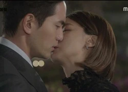 Moon Chae Won "tan vỡ" khi nhìn Lee Jin Wook hôn tình cũ