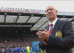 Một phần sân Old Trafford mang tên Sir Bobby Charlton