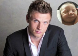 Nick Carter (Backstreet Boys) khoe ảnh quý tử mới 10 ngày tuổi