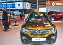 Ôtô Renault Kwid giá 122 triệu đồng vẫn "nóng sốt"