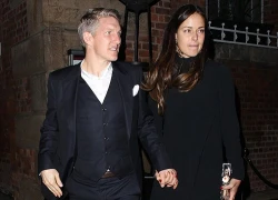 Schweinsteiger mất sức quá nhiều vì "chiều" Ana Ivanovic