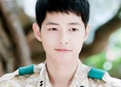 Song Joong Ki bị chế ảnh quảng cáo giày nữ ở Trung Quốc