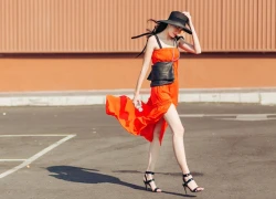 Street style đẹp như sàn catwalk của biên tập viên thời trang