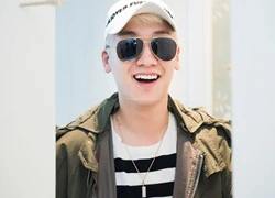 Seungri (Big Bang) đến thăm nhà bạn trước khi rời Hà Nội