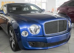 Xe siêu sang Bentley Mulsanne Speed màu xanh độc nhất VN