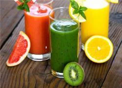 10 cách tự nhiên để detox hàng ngày