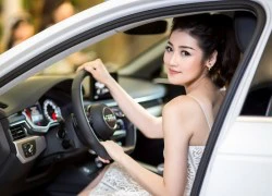 Á hậu Dương Tú Anh &#8220;sang chảnh&#8221; bên Audi A4 mới