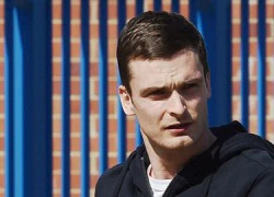 Adam Johnson no đòn trong tù vì thói khinh người