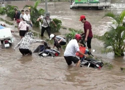 Chuyên gia khí tượng: '10 năm chưa có trận mưa tháng 5 nào lớn như sáng 25/5'