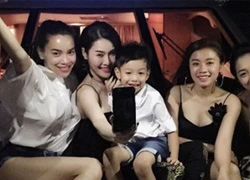 Giữa bão scandal, Hà Hồ đang làm gì?