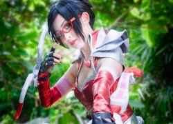 Gợi cảm với kính trong những bộ ảnh cosplay