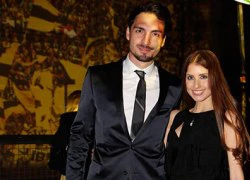 Mats Hummels: Đẹp trai, sexy và chung tình