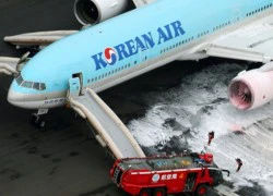 Máy bay Korean Air cháy động cơ, 302 hành khách sơ tán