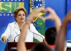 &#8220;Nữ tướng&#8221; Rousseff vội vàng dọn đồ khỏi phủ tổng thống