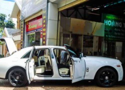 Rolls-Royce Ghost độ lạ mắt ở Sài Gòn