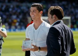 Ronaldo nhận giải &#8220;Vua lực sĩ&#8221; ở Bernabeu