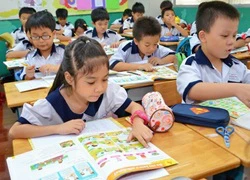 Sách tiếng Anh tiểu học mới: Lãng phí!