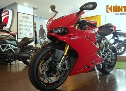 Siêu môtô Ducati 1299 Panigale chính hãng về VN giá 1,2 tỷ