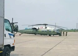 Soi kĩ trực thăng Marine One hộ tống Obama thăm VN