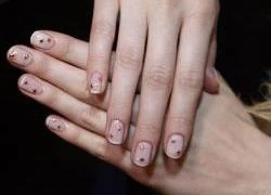 Thêm ý tưởng màu nail nhẹ nhàng, tươi tắn hợp xu hướng ngày hè