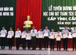 Thưởng 60 triệu đồng cho học sinh giành giải quốc tế