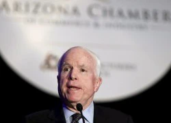 TNS John McCain: Mỹ phải dỡ bỏ cấm vận vũ khí với Việt Nam