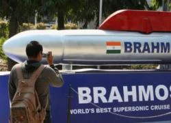 Báo Anh: Bộ trưởng Quốc phòng Việt Nam bàn mua BrahMos