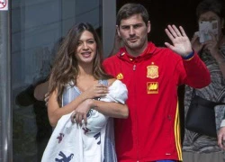 Casillas bỏ tập, vào bệnh viện đón con trai