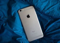 Cướp tiền lẻ, để quên iPhone