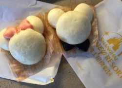 Khách TQ nổi đóa vì bánh bao giá 120.000đ ở Disneyland