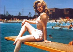 Loạt ảnh bikini kinh điển của huyền thoại sắc đẹp Marilyn Monroe