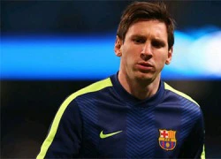 Messi tặng áo đấu cho nhà báo mắc bệnh ung thư