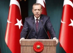 Muốn tránh bị truy tố, ông Erdogan phải làm tổng thống suốt đời