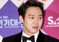 Nạn nhân thứ ba tố Park Yoo Chun hiếp dâm trong nhà tắm