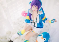 Ngẩn ngơ với cô nàng cosplay đốn tim người xem trong Love Live