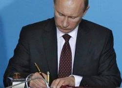 Ông Putin sang Bắc Kinh: Giao tên lửa, bán dầu khí