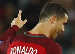 Ronaldo lại dùng kiểu tóc để làm từ thiện?