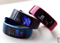 Samsung ra vòng đeo sức khỏe màn hình cong Gear Fit 2