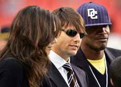 Tom Cruise và Jamie Foxx: Sự đối ngược khi yêu Katie Holmes