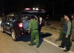 Hàng chục giang hồ đi ôtô, nổ súng thanh toán nhau