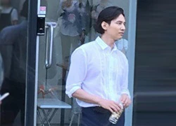 Won Bin lộ diện sau một năm 'ở ẩn'