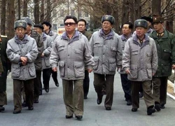 200 phù hiệu có hình ông Kim Jong-il xuất hiện ở Hàn Quốc