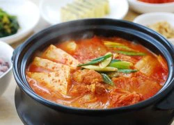 [Chế biến] - Cách nấu canh kim chi siêu ngon đúng chất Hàn Quốc