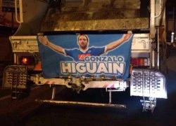 CĐV Napoli trù ẻo, coi Higuain như kẻ phản Chúa