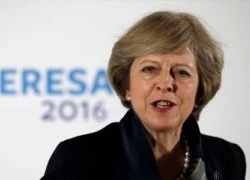 Đối thủ bất ngờ rút lui, Theresa May sắp thành thủ tướng Anh