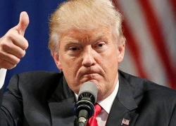 Donald Trump khởi động cuộc chiến bất ngờ với đảng Cộng hòa