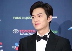 Đứng hình trước vẻ đẹp trai rạng rỡ của Lee Min Ho tại Mỹ