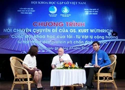 GS đoạt giải Nobel: Đừng làm theo điều người khác vạch sẵn