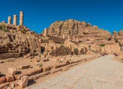 Khám phá thành cổ Petra của Jordan