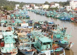 Khống chế công an trên biển, 7 ngư dân bị bắt